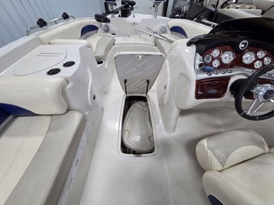 2010 Tahoe 215 Xi - Photo 19
