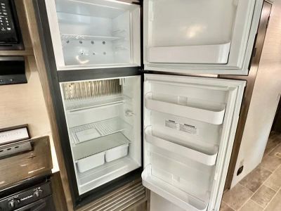 2019 Keystone Rv Bullet trailer — photo 11 view
