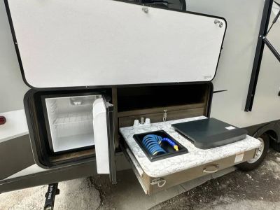 2019 Keystone Rv Bullet trailer — photo 21 view
