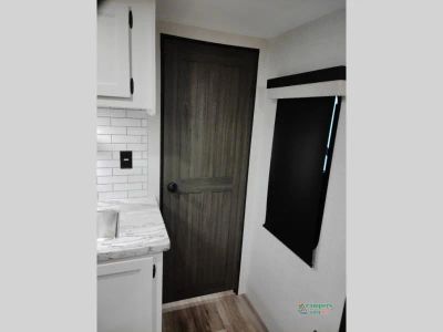2026 Venture RV Stratus — photo 38 view