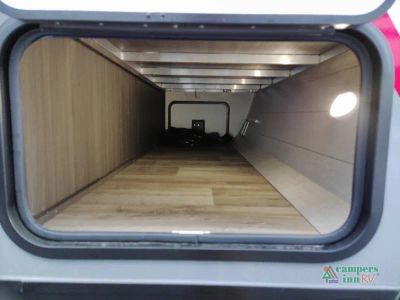 2026 Venture RV Stratus — photo 7 view