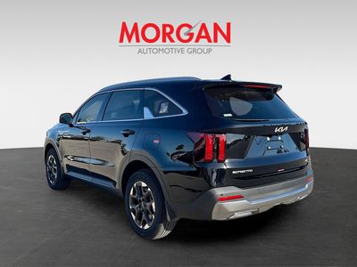 2026 Kia Sorento — photo 8 view