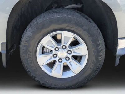 2023 Chevrolet Silverado 1500 — photo 9 view