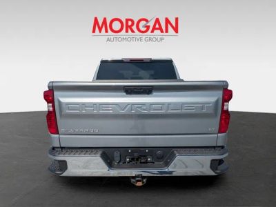2023 Chevrolet Silverado 1500 — interior view