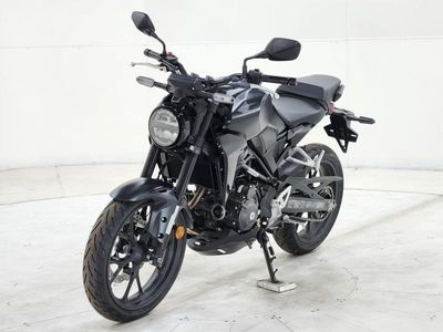 2025 Honda CB300R - Photo 2