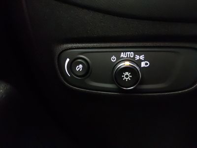 2021 Chevrolet Equinox — photo 13 view