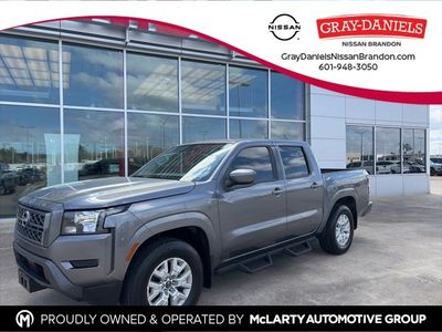2022 Nissan Frontier SV in Gun Metallic — front three-quarter view