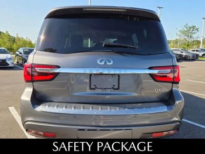 2021 INFINITI QX80 — photo 11 view
