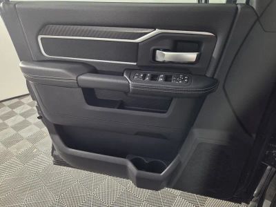 2026 Ram 2500 — photo 16 view