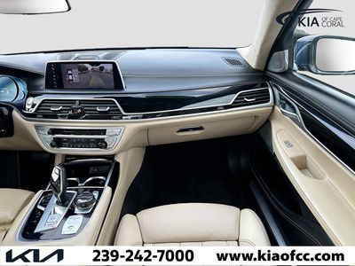 2018 BMW 7 Series - Photo 17