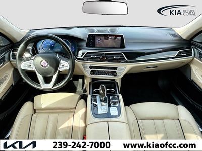2018 BMW 7 Series - Photo 15