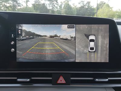 2024 Hyundai Elantra — photo 16 view