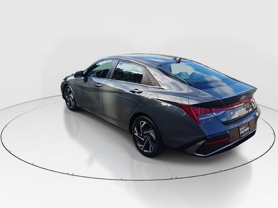 2024 Hyundai Elantra — detail view