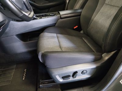 2025 Nissan Rogue — photo 14 view