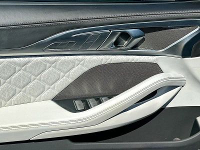 2023 BMW M8 — photo 16 view