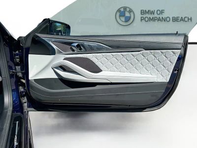2023 BMW M8 — photo 27 view