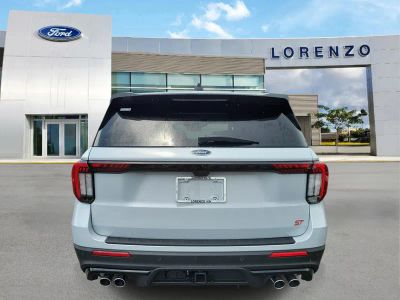 2026 Ford Explorer — detail view