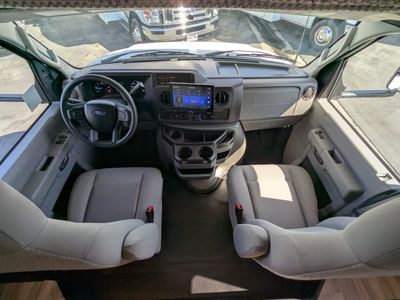 2025 Fleetwood Altitude — photo 9 view