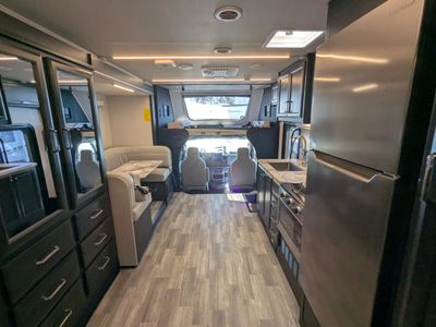 2025 Fleetwood Altitude — photo 24 view