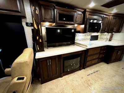 2018 Newmar Ventana — photo 10 view