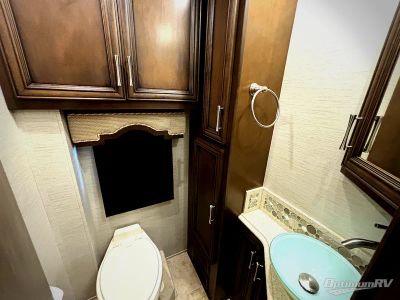2018 Newmar Ventana — photo 15 view