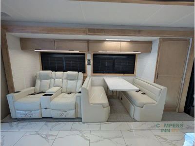 2027 Dynamax Grand Sport — photo 34 view