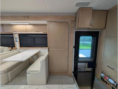 2027 Dynamax Grand Sport — photo 42 view