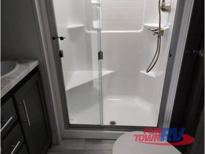 2025 Keystone RV Fuzion Impact Edition - Photo 35