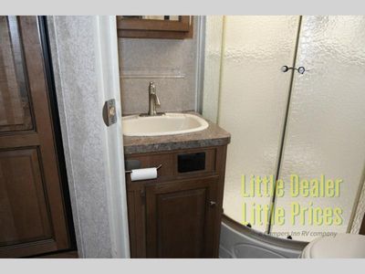 2017 Forest River RV Flagstaff Shamrock - Photo 21