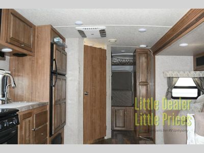 2017 Forest River RV Flagstaff Shamrock - Photo 7