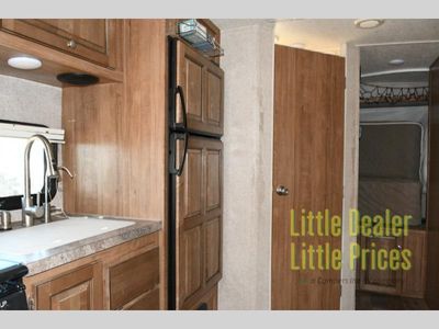 2017 Forest River RV Flagstaff Shamrock - Photo 14