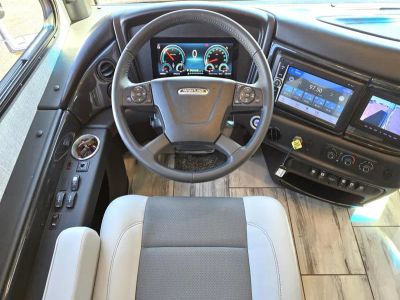 2026 Fleetwood DISCOVERY LXE - Photo 2