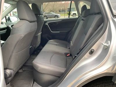 2025 Toyota RAV4 Hybrid LE - Photo 27
