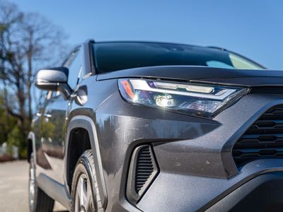 2024 Toyota RAV4 - Photo 9