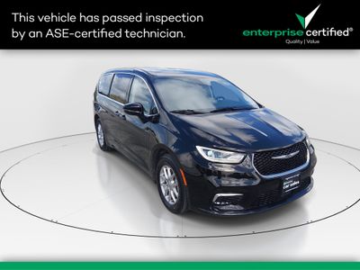 2024 Chrysler Pacifica Touring L FWD — front three-quarter view