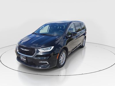 2024 Chrysler Pacifica — rear three-quarter view
