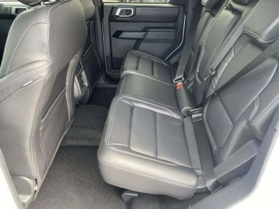 2026 Ford Bronco — photo 11 view