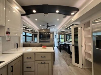2026 Jayco Pinnacle - Photo 5
