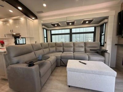2026 Jayco Pinnacle - Photo 19