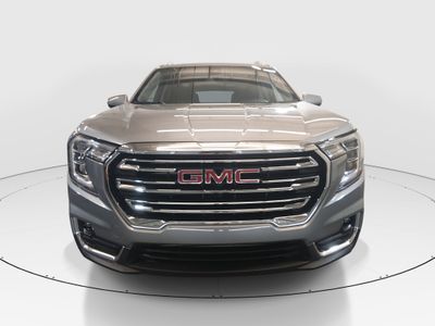 2024 GMC Terrain - Photo 2