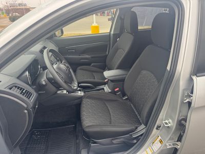 2025 Mitsubishi Outlander Sport - Photo 18