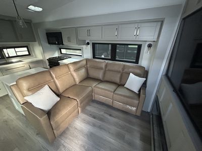 2026 Brinkley MODEL Z - Photo 8