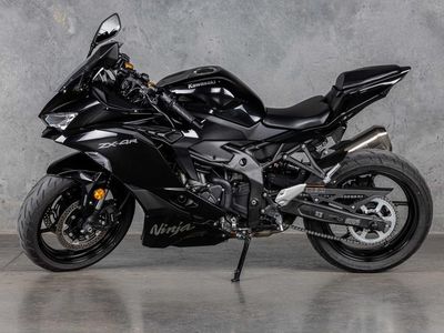 2024 Kawasaki Ninja ZX-4R ABS - Photo 2