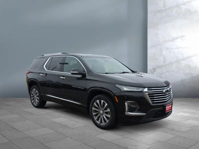 2022 Chevrolet Traverse — side profile view