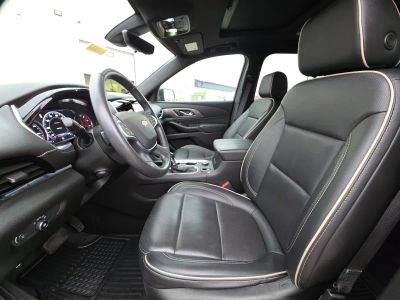 2022 Chevrolet Traverse — photo 11 view