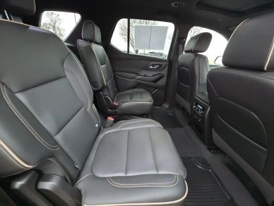 2022 Chevrolet Traverse — photo 9 view