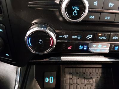 2023 Ford F-150 — photo 19 view