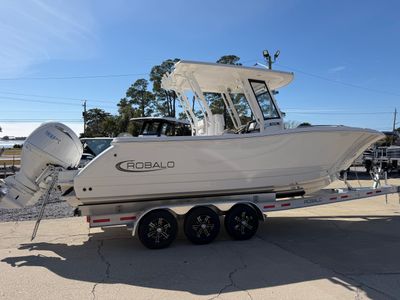 2026 Robalo 270 CC - Photo 11