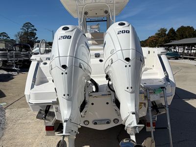2026 Robalo 270 CC - Photo 9