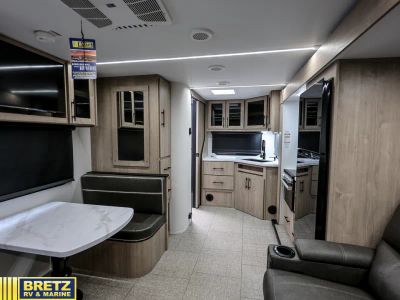 2025 Grand Design Imagine XLS - Photo 11
